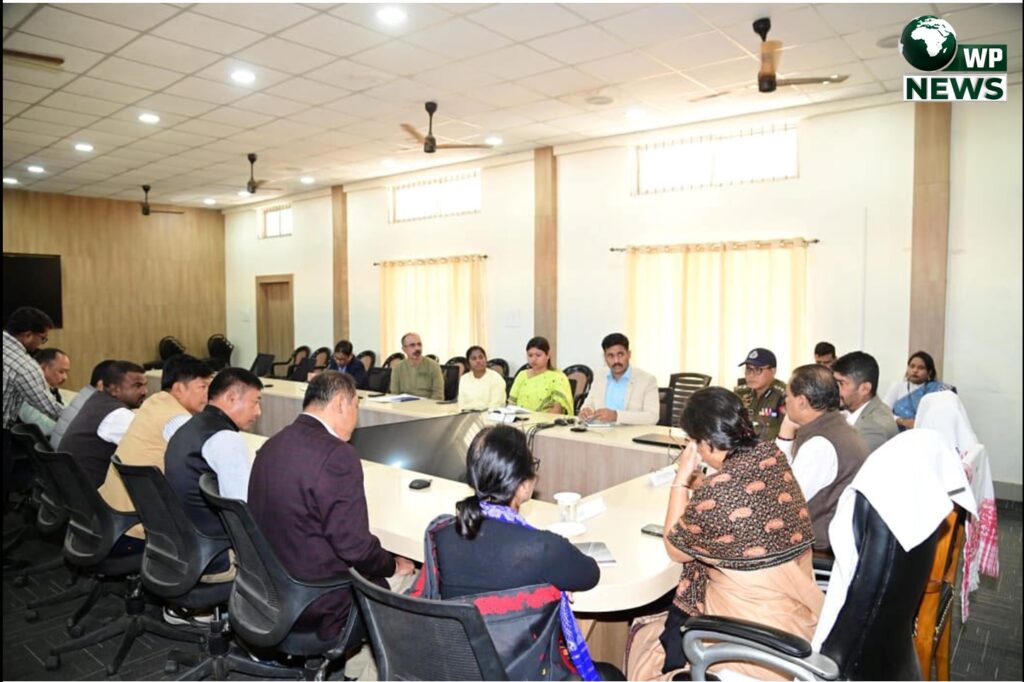 তামুলপুৰত হাতী-মানুহৰ সংঘাত ৰোধৰ বাবে বিধায়ক চন্দ্ৰমোহন পাটোৱাৰীৰ বিশেষ বৈঠক 2 Tamulpur3 তামুলপুৰত হাতী-মানুহৰ সংঘাত ৰোধৰ বাবে বিধায়ক চন্দ্ৰমোহন পাটোৱাৰীৰ বিশেষ বৈঠক