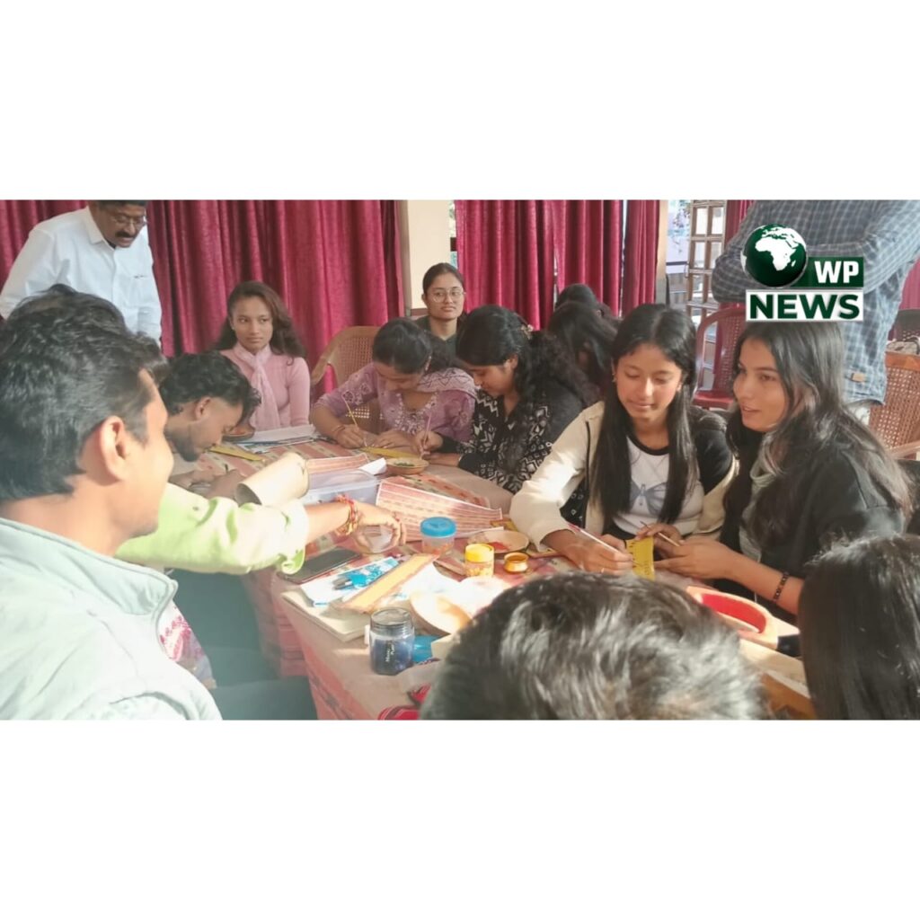 WhatsApp Image 2025 12 16 at 8.09.38 PM 1 মঙলদৈত দুদিনীয়াকৈ অনুষ্ঠিত পুথিচিত্ৰ কৰ্মশালা আৰু চুটি ছবি উৎসৱ